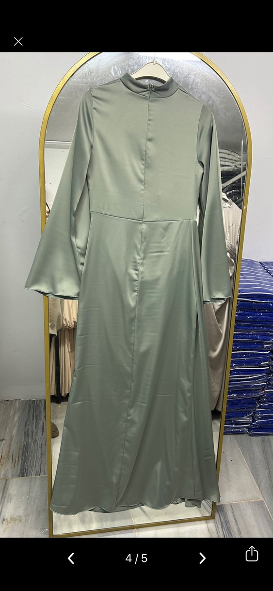 Uzun Kollu Yüksek Yakalı Kadın Abiye Elbise - Görsel 5