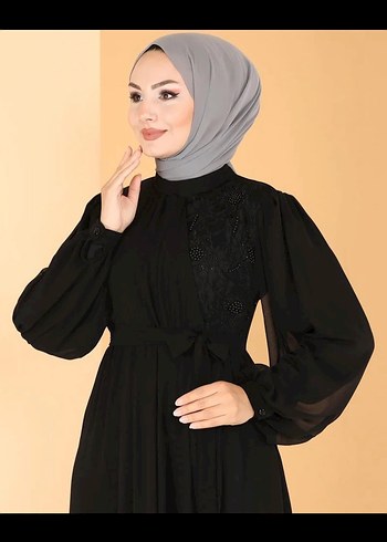 Nakış Detaylı Siyah Uzun Kadın Elbise - Görsel 2