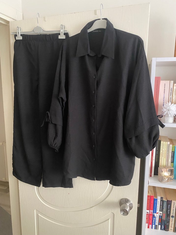 Siyah Keten Kadın Ofis Takımı Midi Boy - Görsel 2