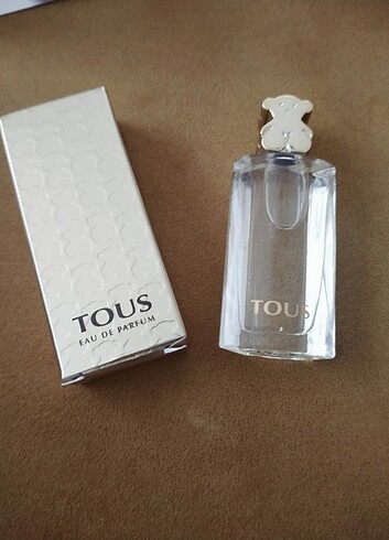 TOUS 