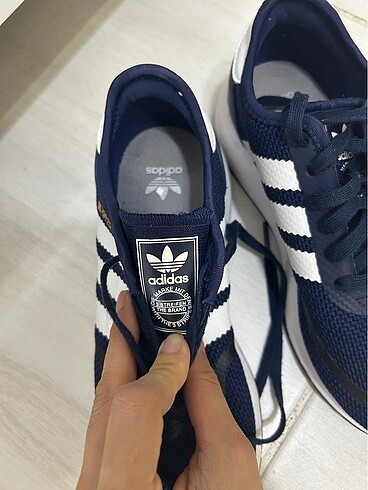 38 Beden lacivert Renk Adidas orijinal spor ayakkabı