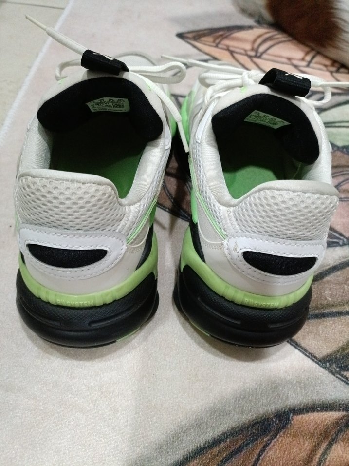 Yeşil Bağcıklı erkek pumaSpor Ayakkabı - Görsel 3