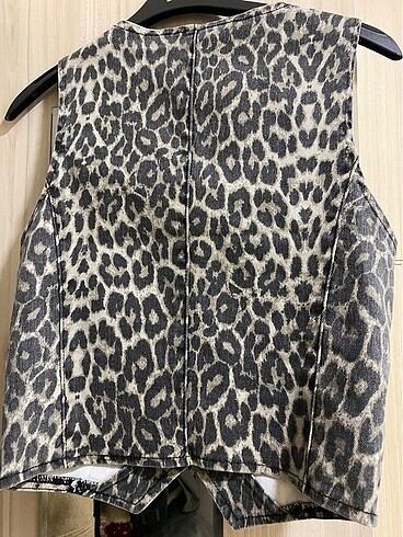 s Beden Zara leopar yelek