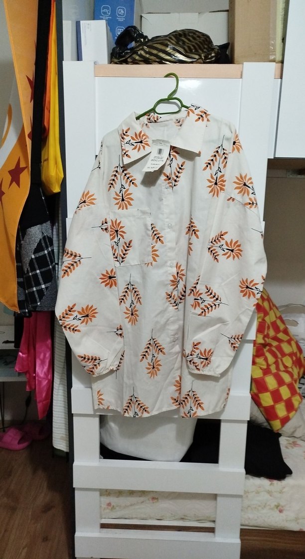 Düğmeli Baskılı Uzun Kollu Kadın Gömlek - Görsel 2