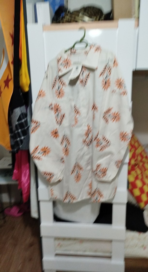 Düğmeli Baskılı Uzun Kollu Kadın Gömlek - Görsel 4