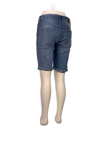 29 Beden H&M Mini Şort %70 İndirimli.