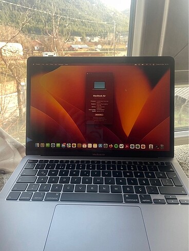 MacBook Air 2020