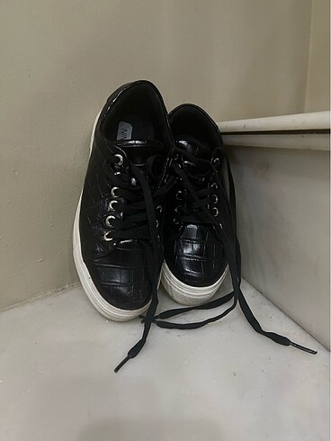 Sneaker nıne west