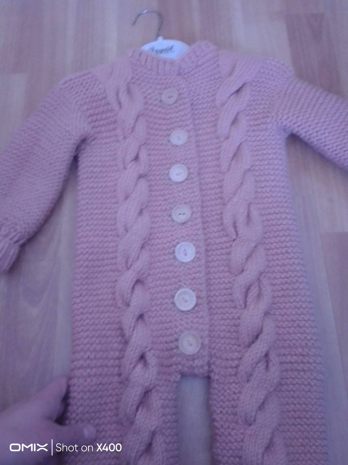 Örgü Bebek Kız Tulumu en kaliteli iple örüldü Nako - Görsel 2