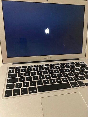 Macbook Air İntel i5