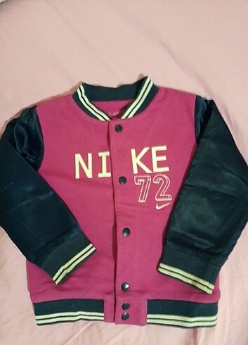 18-24 Ay Beden Nike Mont 
