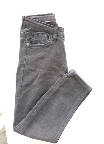 5 Yaş Beden Zara pantolon 