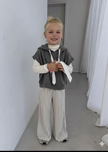 BAYRAMLİK 3 LÜ KOMBİN/7-8 YAŞ - Görsel 4