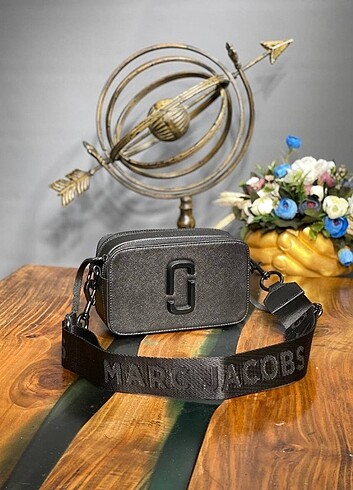 Marc Jacobs Marc Jacobs