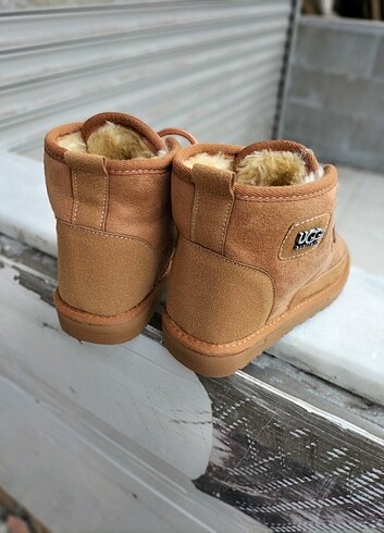 38 Beden camel Renk UGG BOT