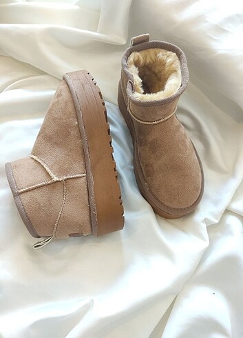 40 Beden UGG PLATFORM ULTRAMİNİ
