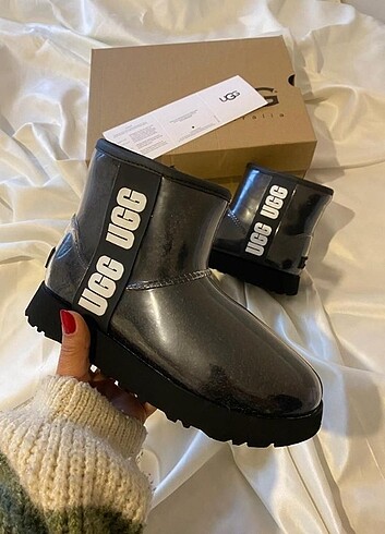 39 Beden siyah Renk UGG CLEAR WATERPROOF