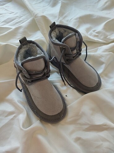 36 Beden UGG BAĞCIKLI BOT