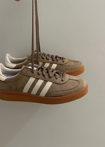 37 Beden Adidas Spezial
