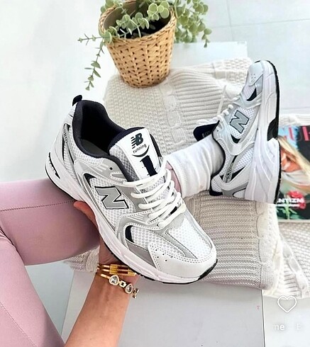 New Balance 530