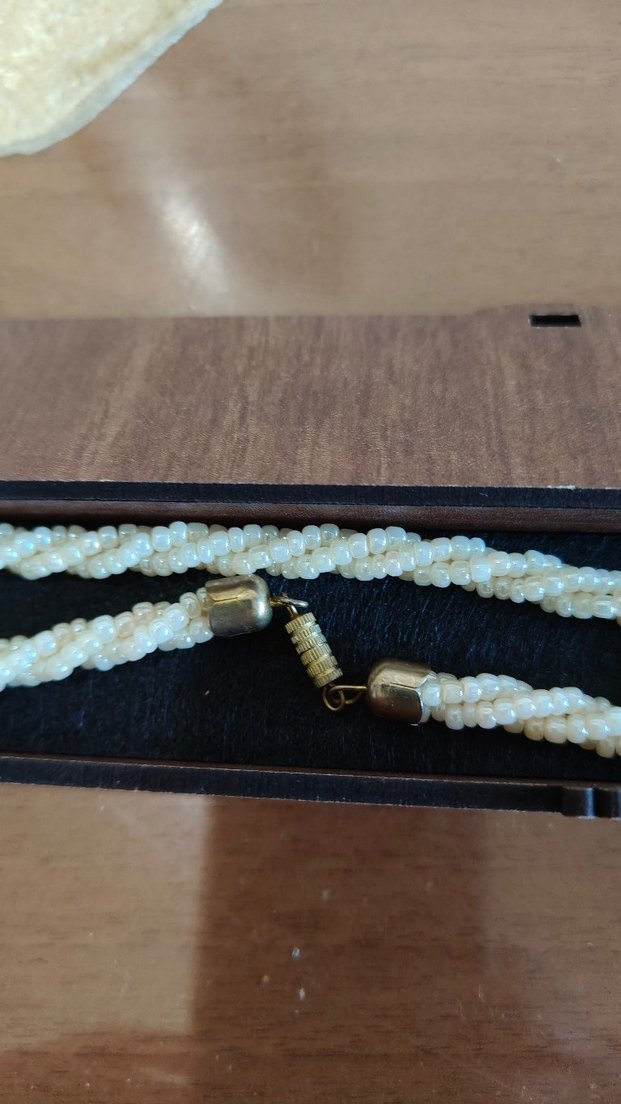 Beyaz Boncuklu Uzun Kadın Kolye - Görsel 2