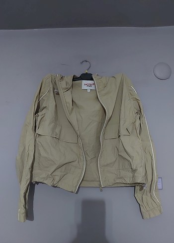 Paraşüt Kumaş Bej Kısa Fermuarlı Kadın Ceket ve Pantolon - Görsel 7