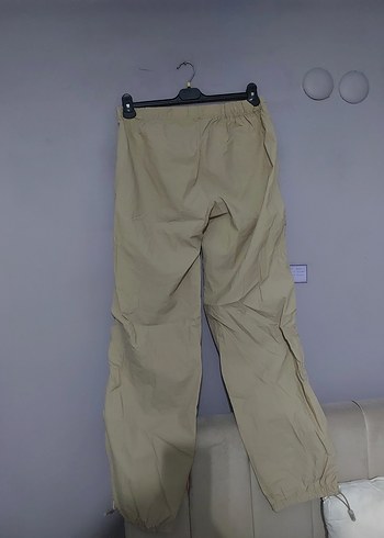 Paraşüt Kumaş Bej Kısa Fermuarlı Kadın Ceket ve Pantolon - Görsel 9