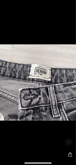 s Beden gri Renk Zara gri düğmeli jean