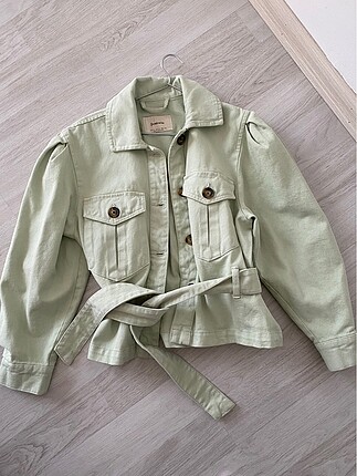 Stradivarius mont yeşili ceket