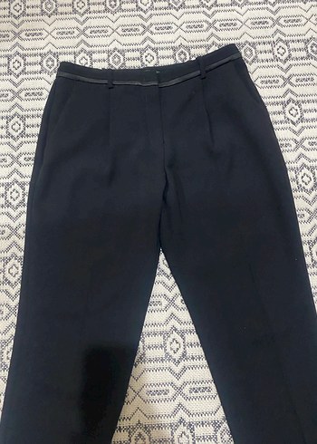 Kadın Siyah Kemerli Kumaş Pantolon - Görsel 3