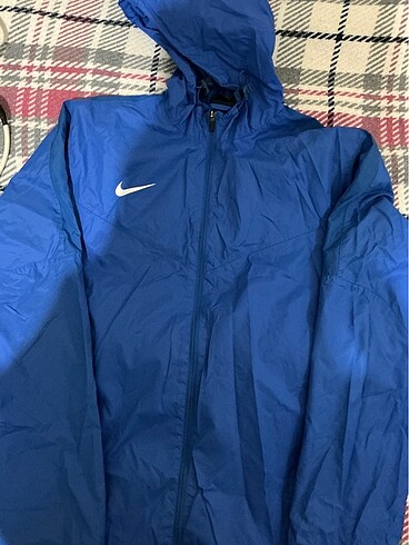 Nike yağmurluk kadın/erkek