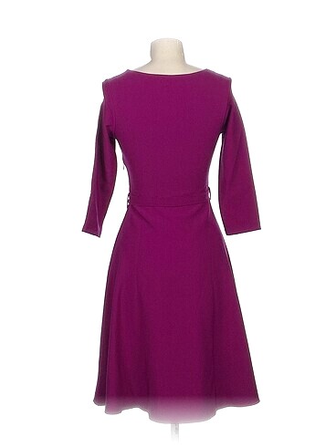 s Beden PreLoved Kısa Elbise %70 İndirimli.