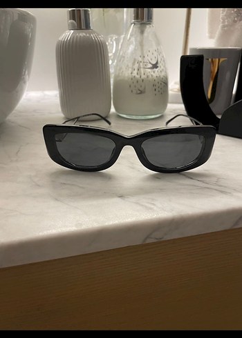 Siyah Minimalist Gotik Kadın Gözlüğü