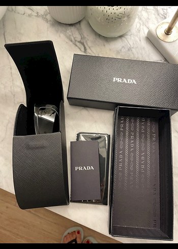 Beden Siyah Minimalist Gotik Kadın Gözlüğü