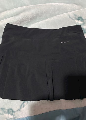 Nike Tenis eteği yepyeni - Görsel 3