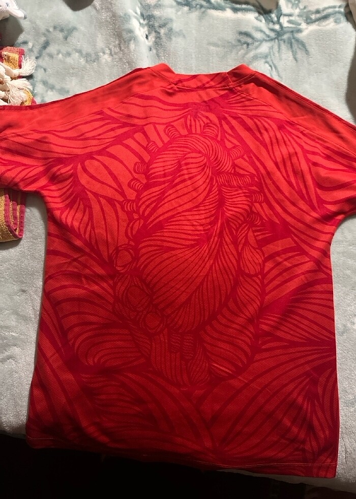 Yepyeni nike tsirt - Görsel 3