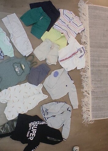 6-24 ay arası bebek kıyafetleri. Hepsi 280 TL - Görsel 2