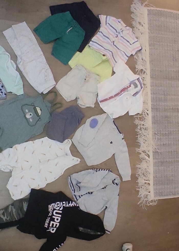 6-24 ay arası bebek kıyafetleri. Hepsi 280 TL - Görsel 2