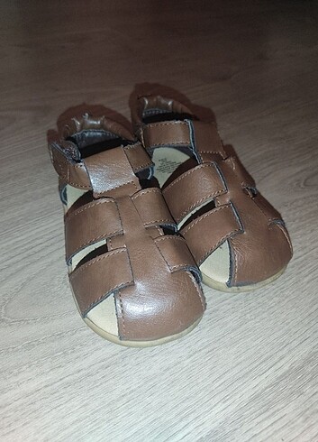 22 Beden H&M 22 numara bebek sandalet