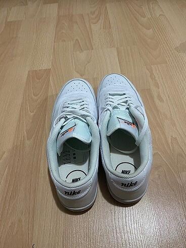 41 Beden beyaz Renk Orjinal Nike
