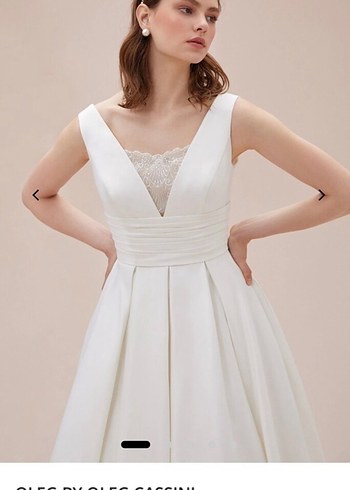 V Yakalı A Kesim Beyaz Gelinlik - Görsel 6