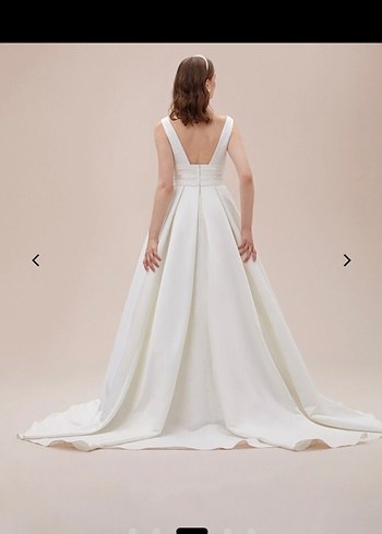 V Yakalı A Kesim Beyaz Gelinlik - Görsel 7