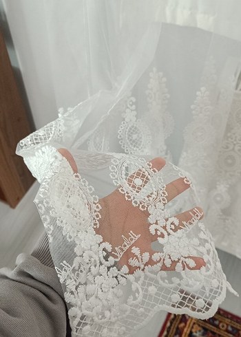 Beyaz Nakışlı Perde - Görsel 2
