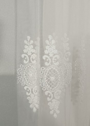 Beyaz Nakışlı Perde - Görsel 3