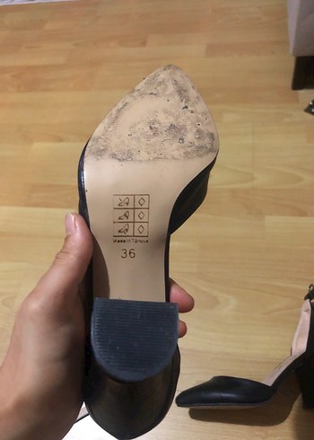 36 Beden siyah Renk Klasik Siyah Kemerli Stiletto