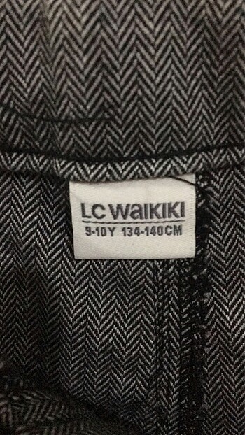 9 Yaş Beden Lc waikiki şort