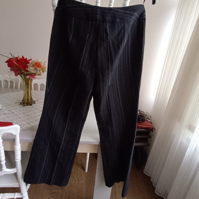 Siyah Pilili Kadın Kumaş Pantolon mark spenser marka - Görsel 2