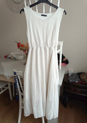 Dantel Detaylı Beyaz Uzun Bohem Elbise - Görsel 2