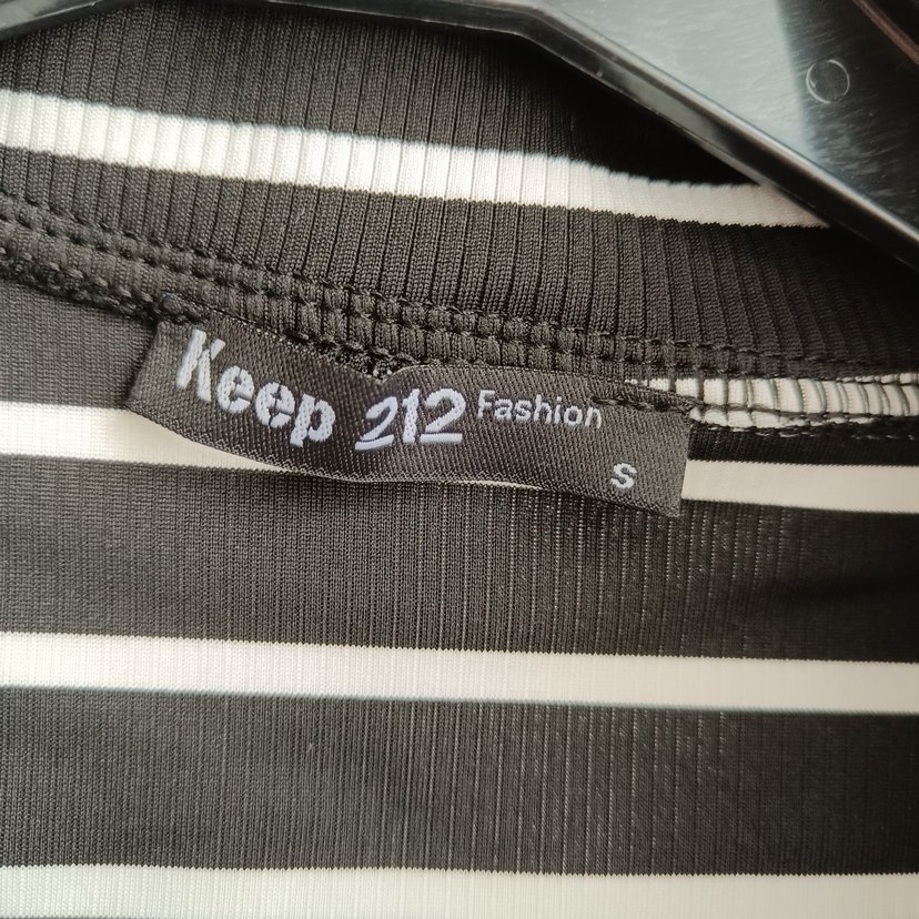 Düğmeli Yaka Çizgili Siyah grop - Görsel 4