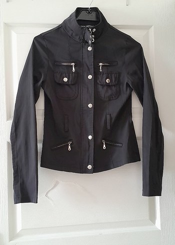 Siyah Düğmeli Gotik Kadın Kot Ceket